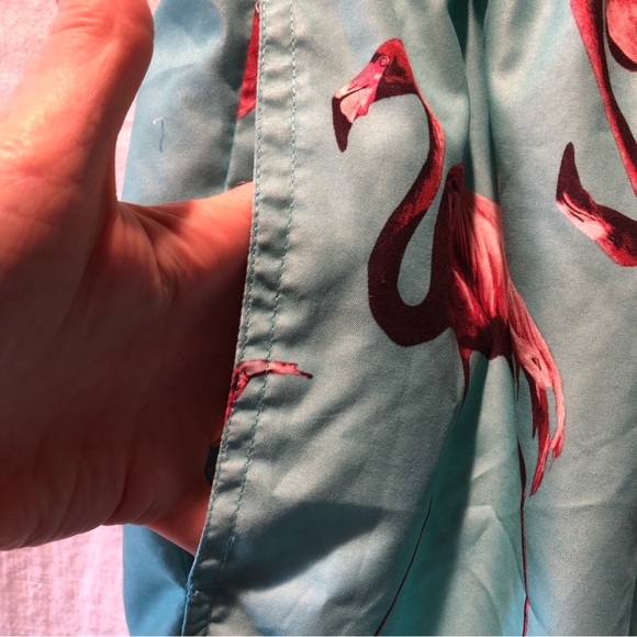 Mens City Streets turquoise and flamingo pattern lined swim trunks size L - Picture 4 of 6